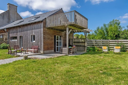 4*Häuschen in der Nähe des Meeres in der ruhigen Landschaft.Kostenlose Fahrräder