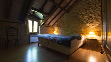3 chambres, fer et planche Ă repasser, Wi-Fi, draps fournis