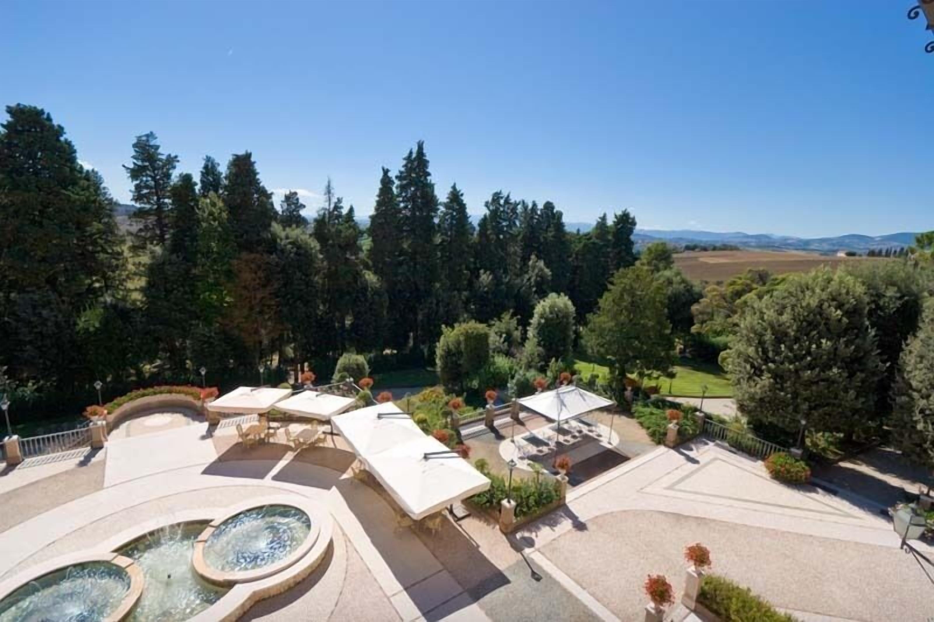 Cảnh từ trên cao