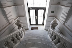 Staircase - Alteea 2 Deluxe Bucharest Apartments (Bucharest)