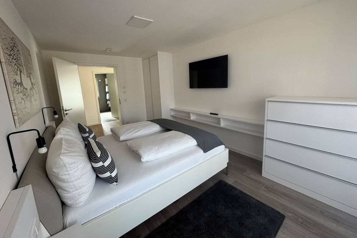 Suite | 1 bedroom, minibar, in-room safe, desk