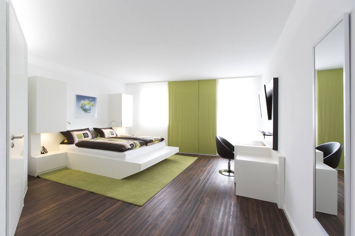 1 bedroom, minibar, in-room safe, desk