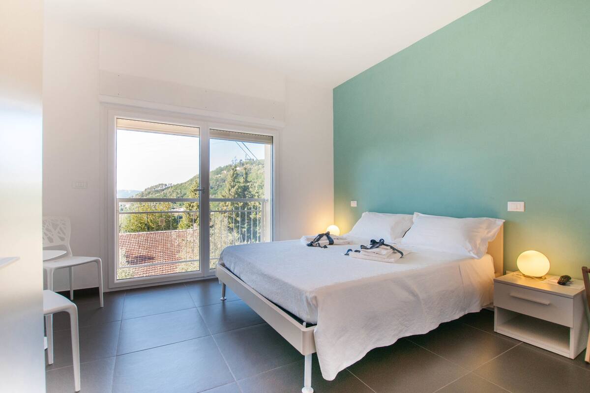 Double Room, Sea View (Blu) | Soundproofing, cots/infant beds, free WiFi