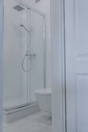Bathroom - APARTEL Plac Unii Lubelskiej Studio (Warsaw)