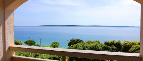 Quang cảnh ban công