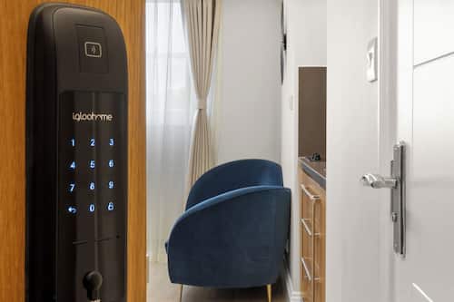 Executive Studio Suite | Rideaux occultants, fer et planche à repasser, Wi-Fi gratuit