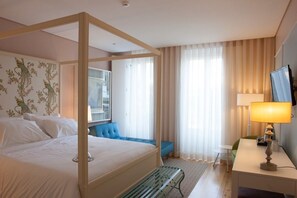 Superior Double Room, 1 Double Bed, Balcony, Garden View (Fantasy) - In Porto Gallery Guesthouse (Porto)