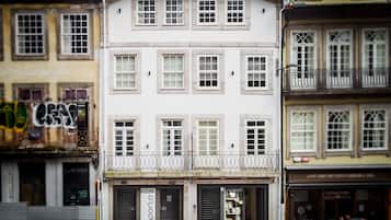 Mặt tiền nơi lưu trú