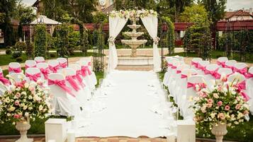 Area banquet outdoor