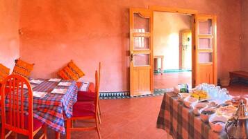 Breakfast, lunch, dinner served; Moroccan cuisine