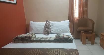Hallmark Suites - Abeokuta