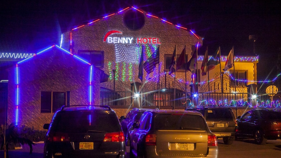 Benny Hotel