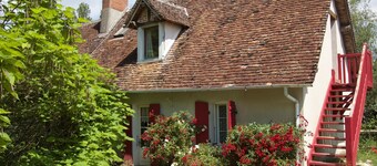 Gîte surrounded nature, Sologne, outdoor Nordic bath, park 1.5 hours, small pond