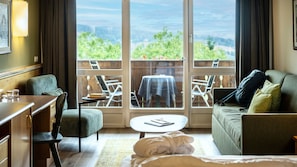 Deluxe Double Room | Premium bedding, in-room safe, desk, blackout curtains