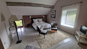 Tweepersoonskamer, niet-roken | Verduisterende gordijnen, een strijkplank/strijkijzer, gratis wifi