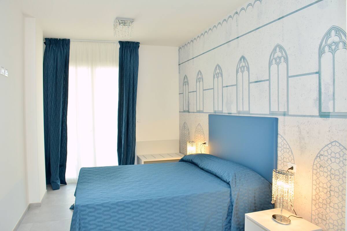 Appart'hôtel (Oriental White Room Sud) | Coffres-forts dans les chambres, fer et planche à repasser