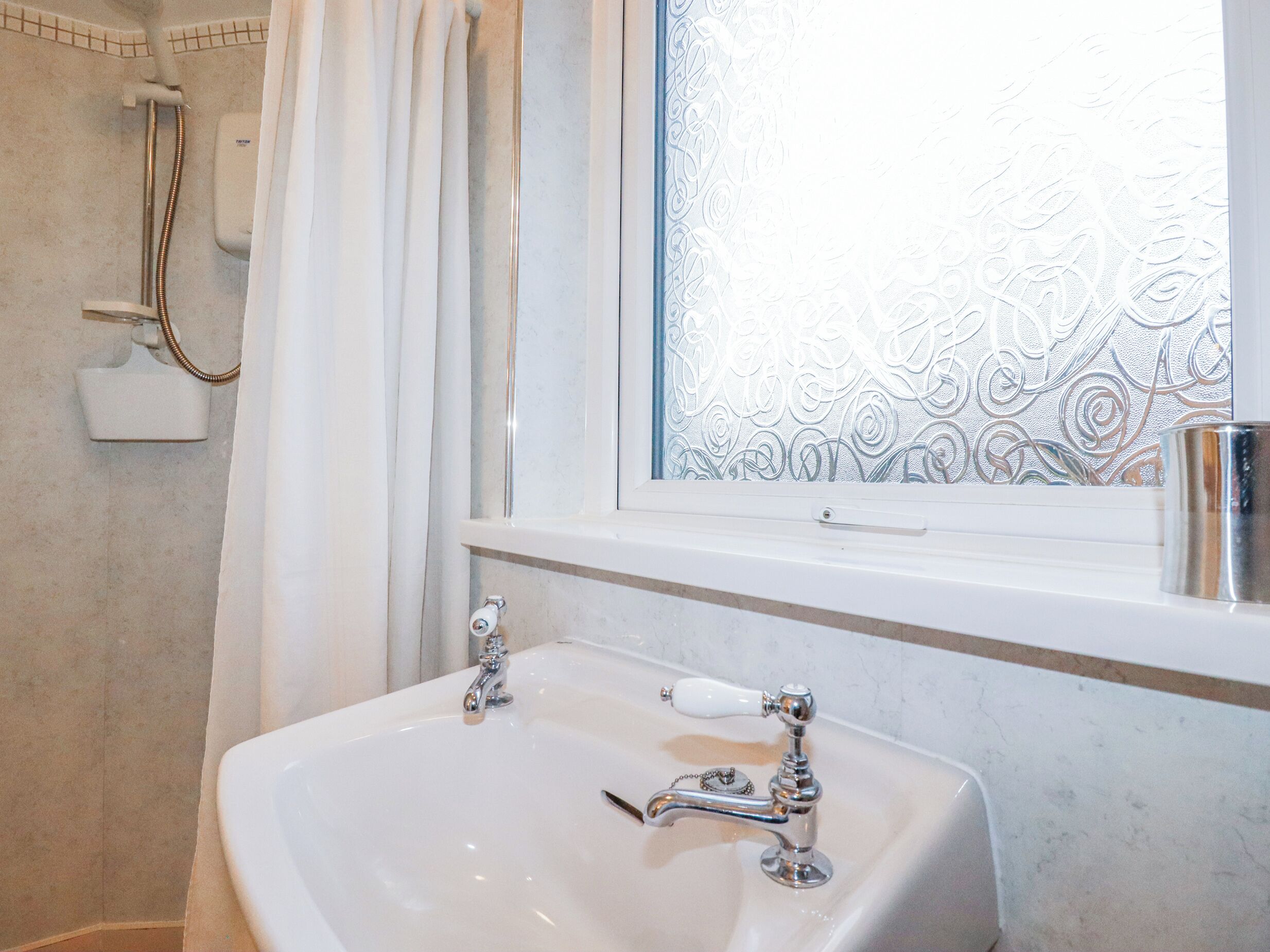 كوخ | حمام | تجهيزات دش، مجففات شعر