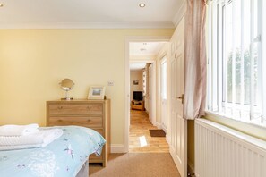 코티지 | 1 개의 침실, 각각 다른 스타일의 인테리어, 각각 다르게 가구 비치, 무료 WiFi