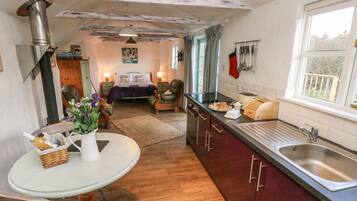 Cottage | Interior