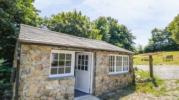Cottage | Exterior