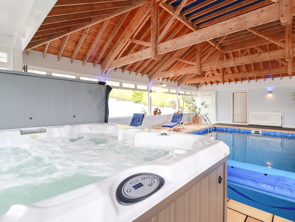 Chapel Green Studio 2 - Cornwall