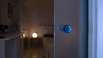Double Room | Desk, soundproofing, WiFi, bed sheets