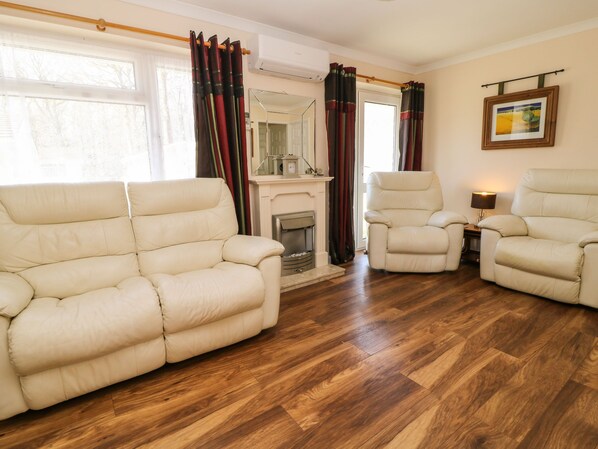 Casa de campo | Área de sala de estar | Televisión 