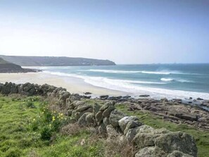 Cottage | Beach | Beach nearby
