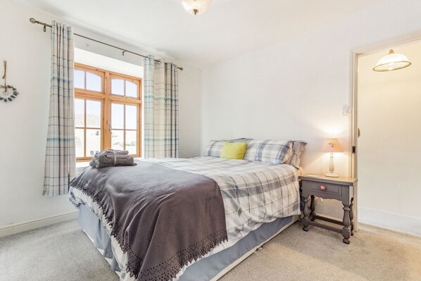 Cottage | 2 bedrooms, individually decorated, individually furnished, free WiFi - Victoria Cottage (Newquay)