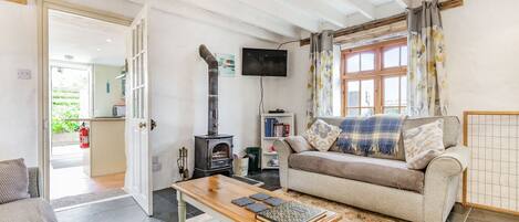Cottage | Interior