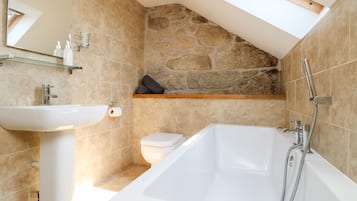 Cottage | Bathroom | Shower