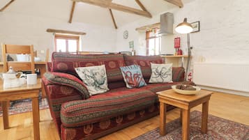 Cottage | Living area