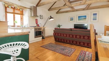 Cottage | Interior