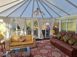 Hazel Bungalow | Living area | Flat-screen TV