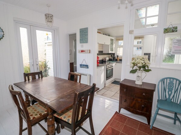 Cottage | Interior - Driftwood (Wadebridge)