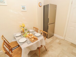 Cottage | Tempat makan