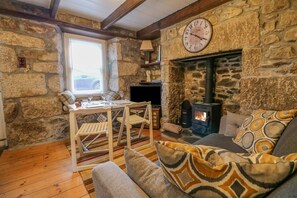 Cottage | Interior - Pippin (St Ives)