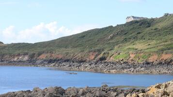Cottage | Beach | Beach nearby