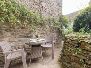Cottage | Outdoor dining - Mithian Cottage (St. Agnes)