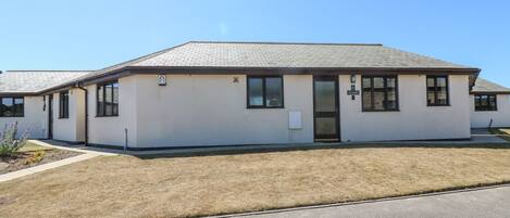 Cottage | Front of property