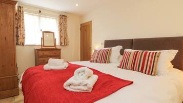 Cottage | 1 bedroom, individually decorated, individually furnished, free WiFi