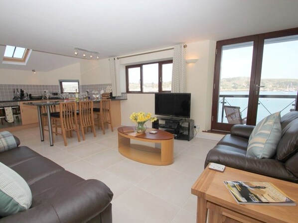 Cottage | Living room