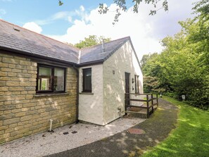 Cottage | Exterior