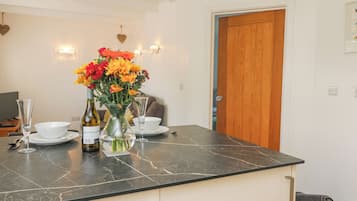 Cottage | Interior