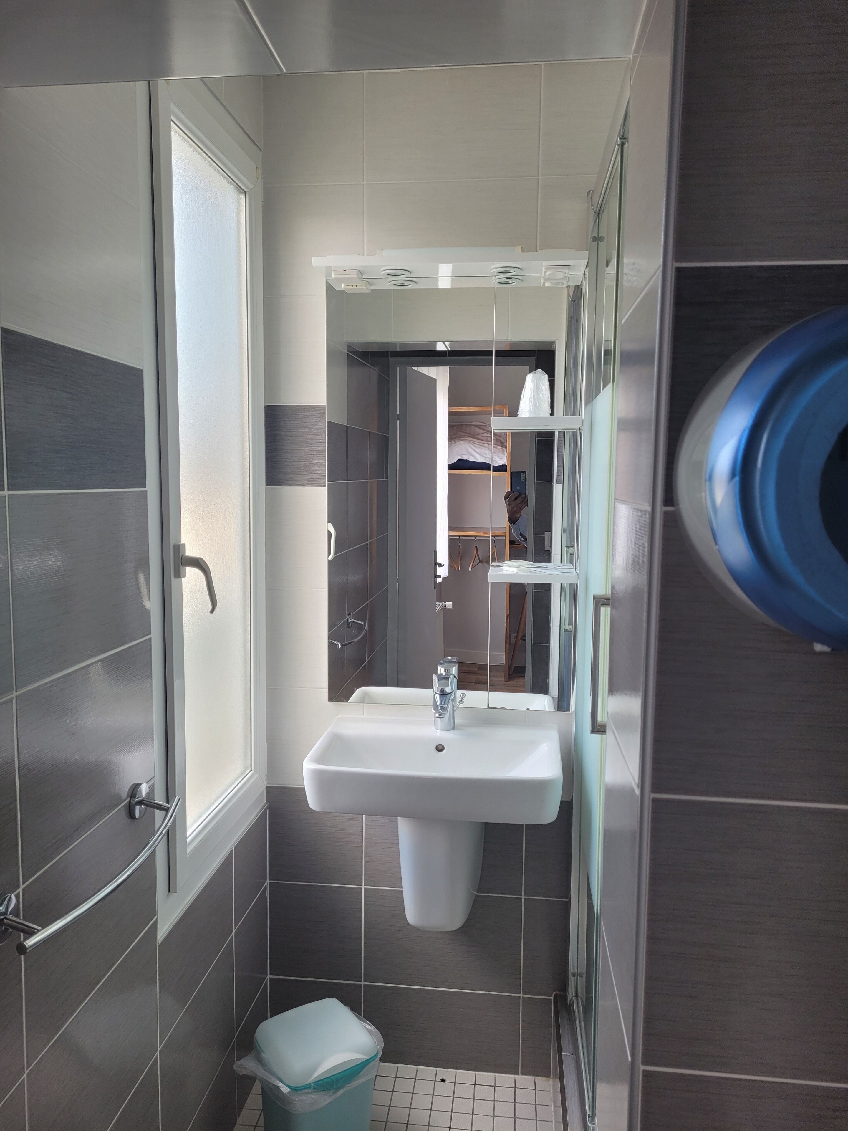 double room (3) | bathroom | shower, rainfall showerhead, free toiletries, hair dryer