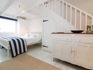 Cottage | 1 bedroom, individually decorated, individually furnished, free WiFi - Ner Sea (Marazion)
