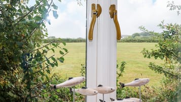 Cottage | Property grounds