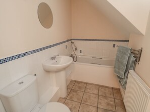 Cottage | Bathroom