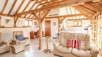 Cottage | Interior
