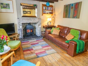 Cottage | Interior